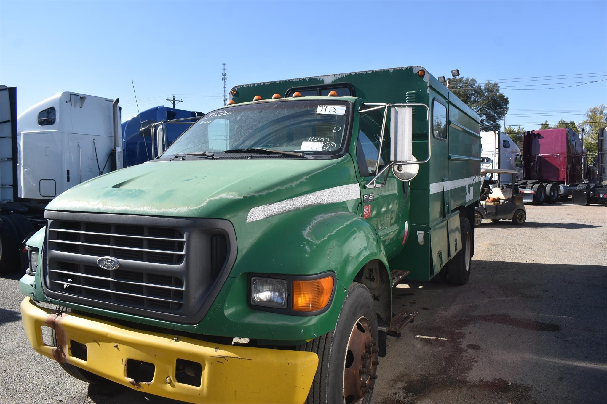 2002 Ford F-650 Pickup