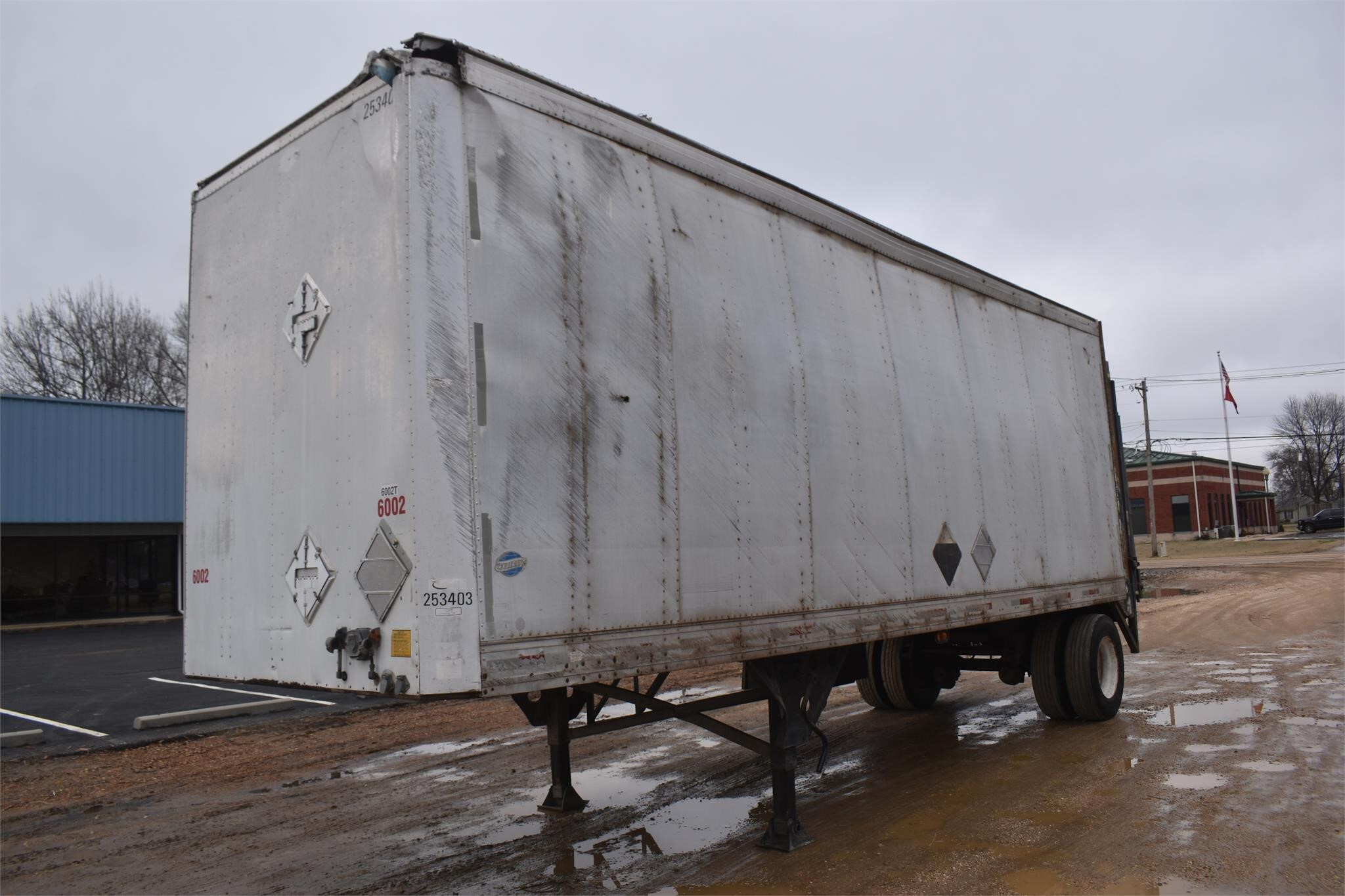 1994 Utility 28 FT PUP VAN Box Trucks/Trailer
