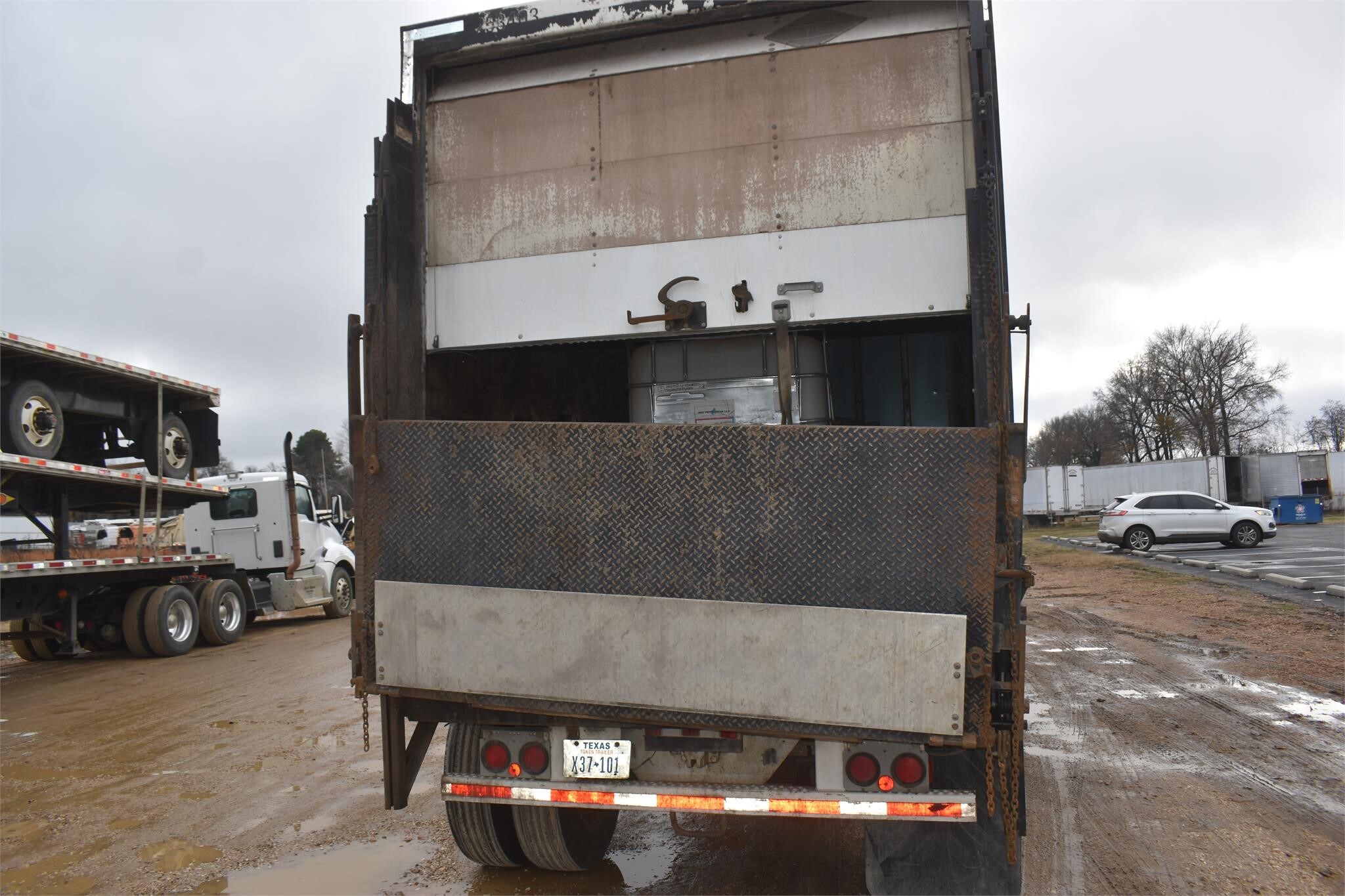 1994 Utility 28 FT PUP VAN Box Trucks/Trailer