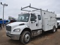 2013 Freightliner BUSINESS CLASS M2 106 Semi Trucks/Trailer