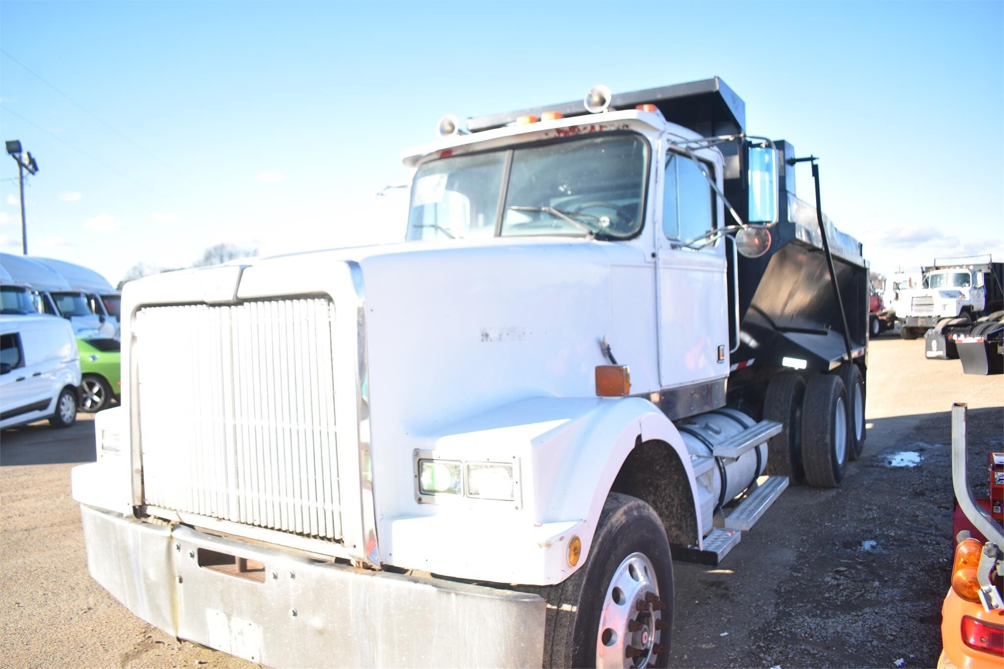 1996 Western Star 4900 Semi Trucks/Trailer