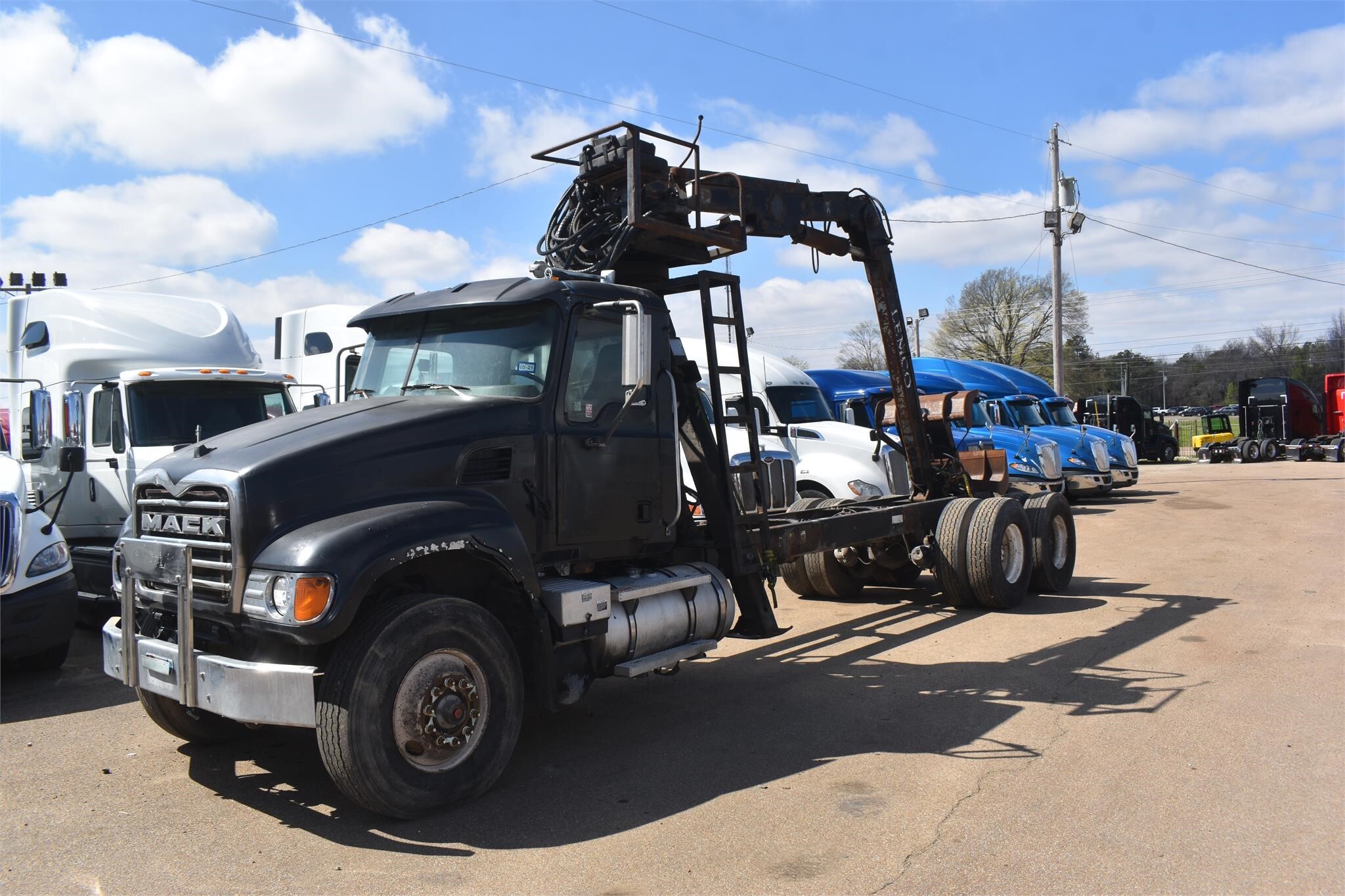 2004 Mack Granite CV713 Dump Trucks/Trailer