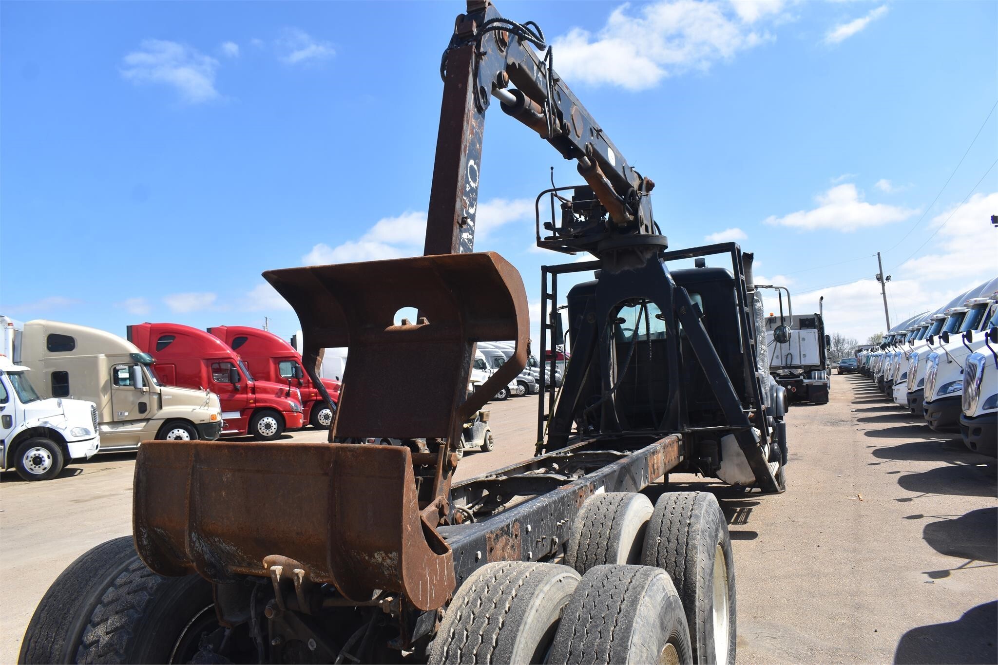 2004 Mack Granite CV713 Dump Trucks/Trailer