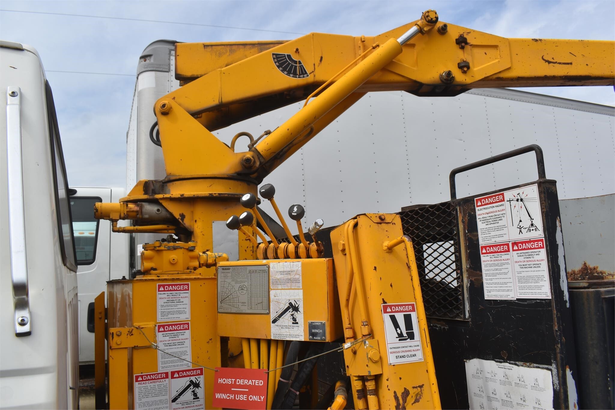 1998 TELELECT TELECON 15 Crane