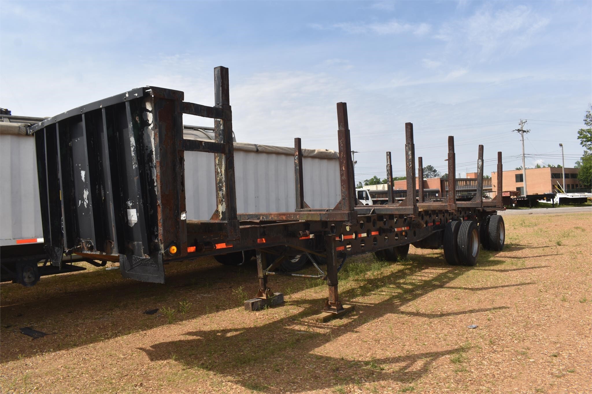 1990 Pitts 40 FT LOG TRAILER Forestry and Mining