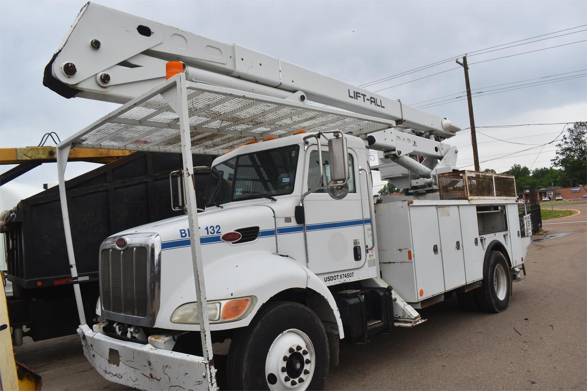 2007 LIFT-ALL LOM55-2MS Crane