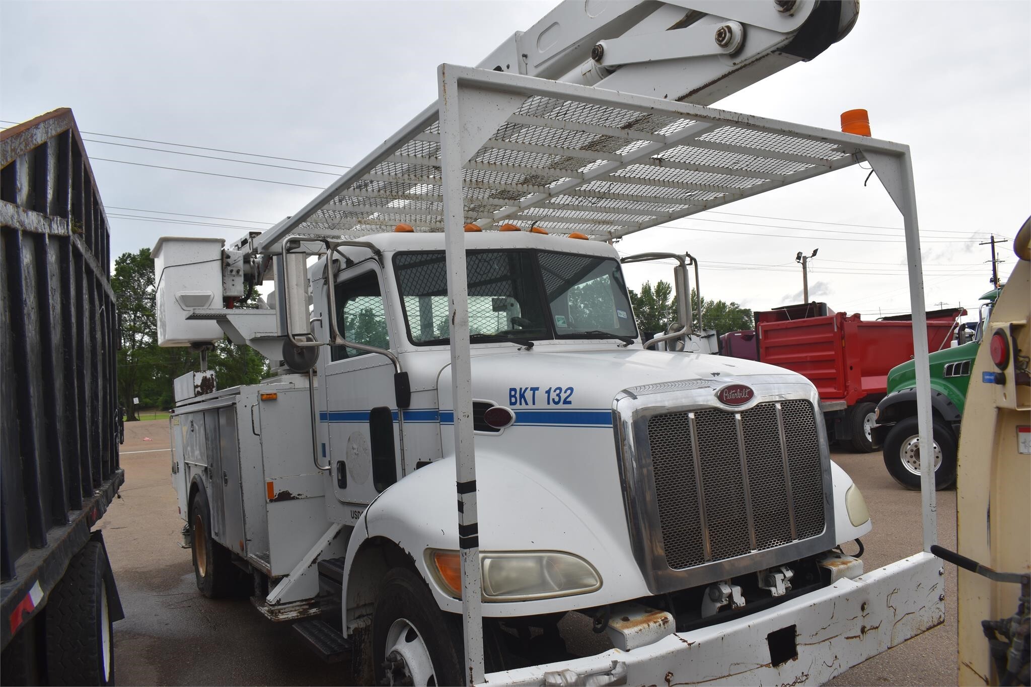 2007 LIFT-ALL LOM55-2MS Crane
