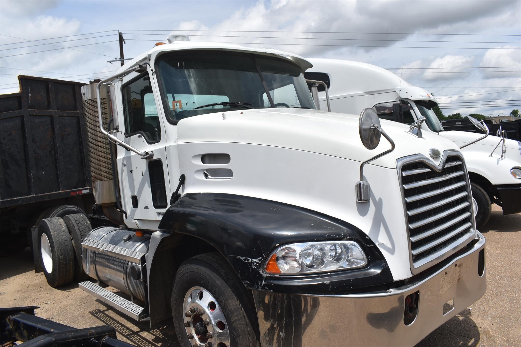 2007 Mack VISION CXN613 Semi Trucks/Trailer