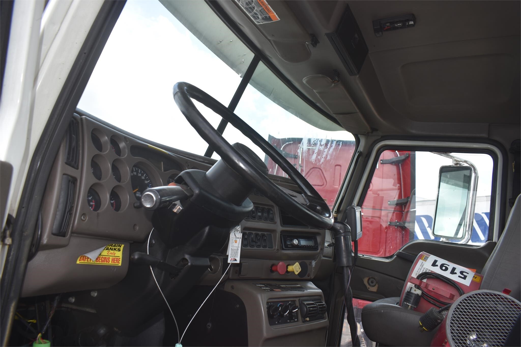 2007 Mack VISION CXN613 Semi Trucks/Trailer