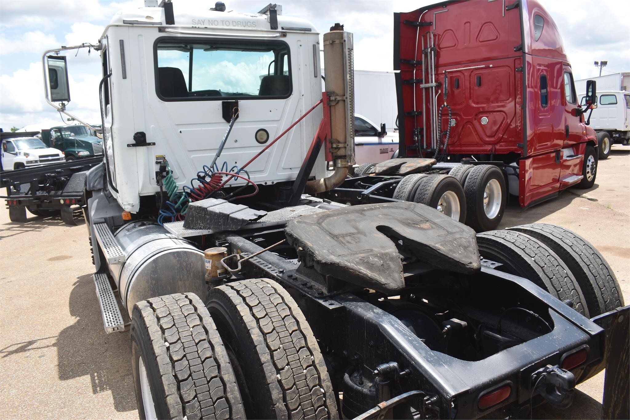 2007 Mack VISION CXN613 Semi Trucks/Trailer