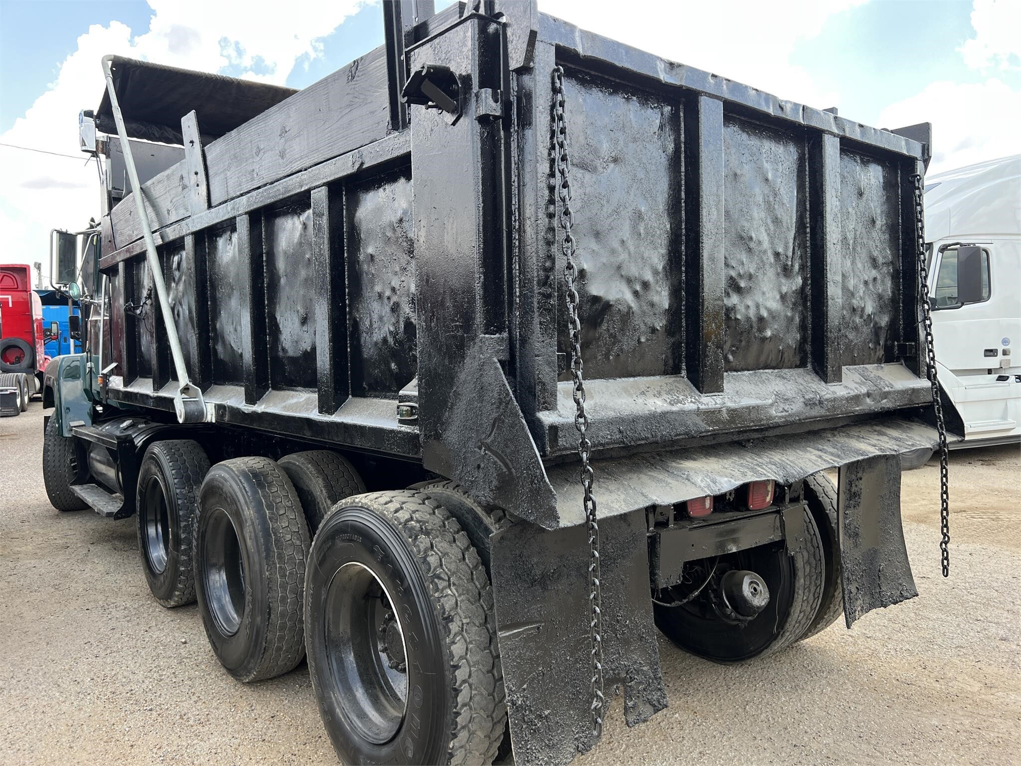 1999 Mack CH613 Semi Trucks/Trailer