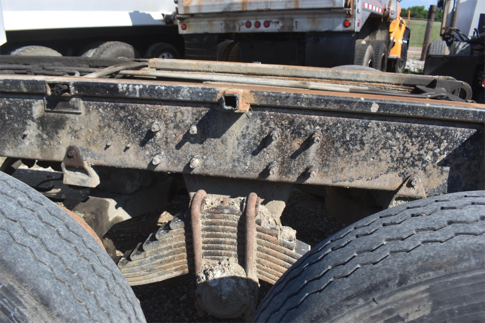 2005 Mack Granite CV713 Dump Trucks/Trailer