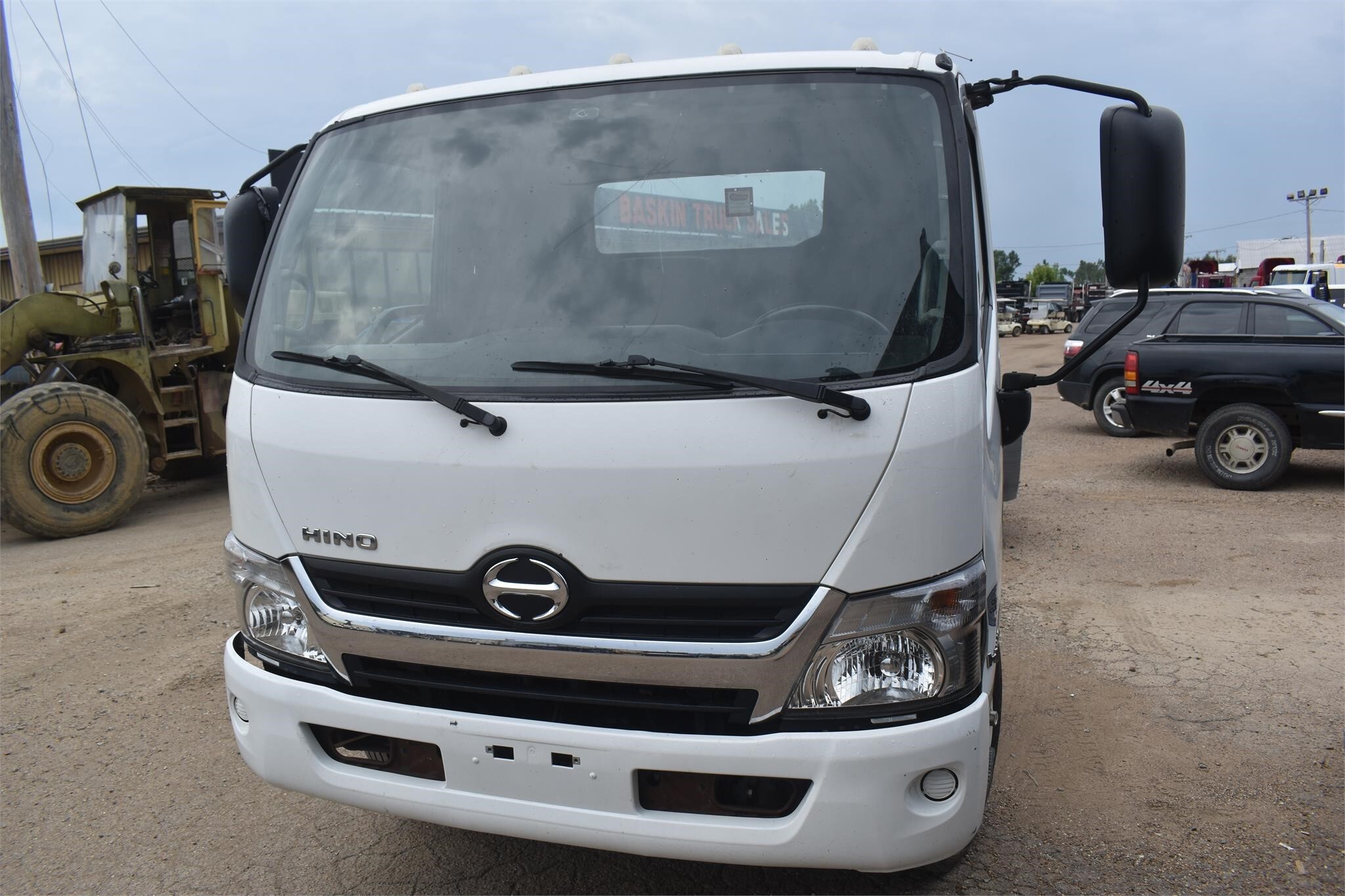 2019 Hino 195 Box Trucks/Trailer