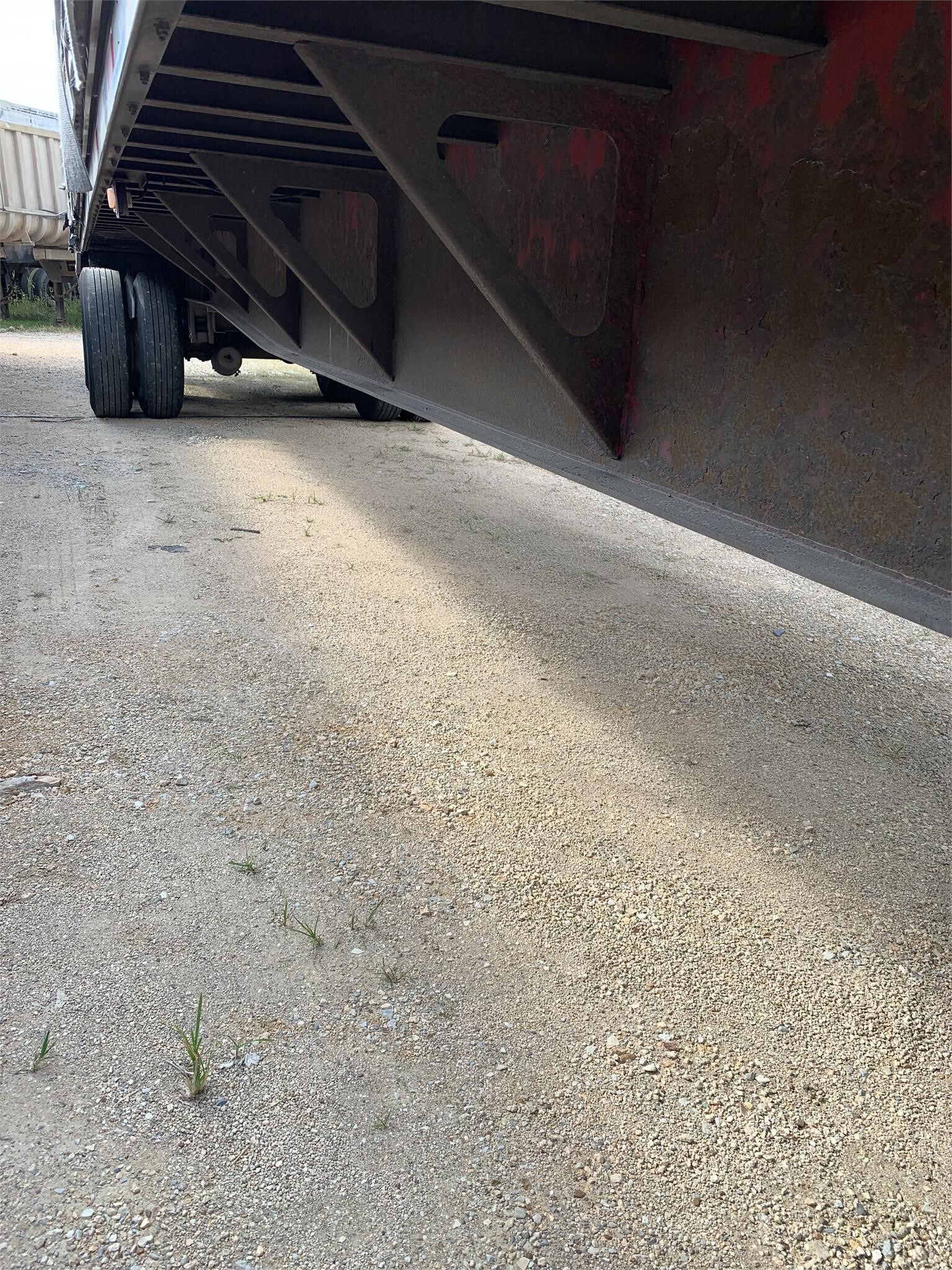 1998 NuVan 53 FT CURTAIN SIDE Box Trucks/Trailer