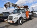2004 Altec D945B Crane