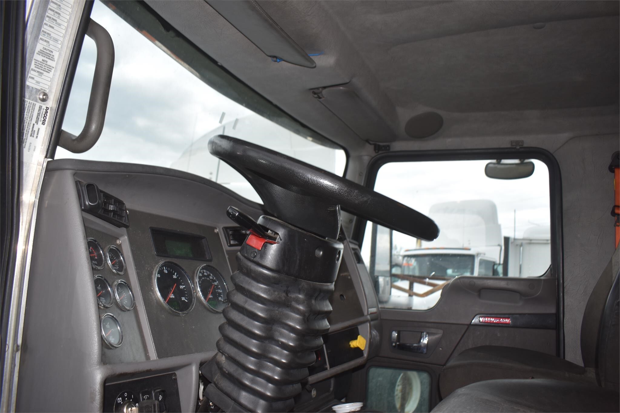 2017 Kenworth T370 Miscellaneous