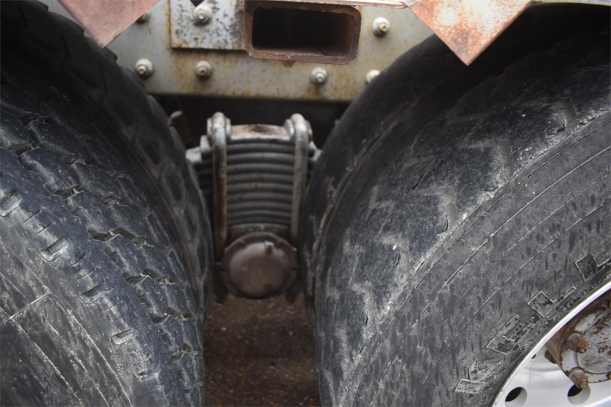 1992 Mack CH613 Semi Trucks/Trailer