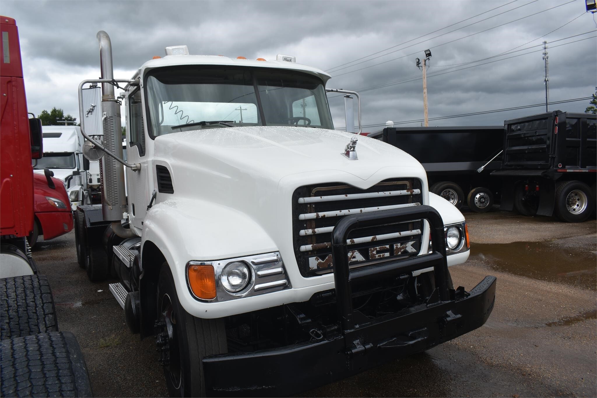 2006 Mack Granite CV713 Dump Trucks/Trailer