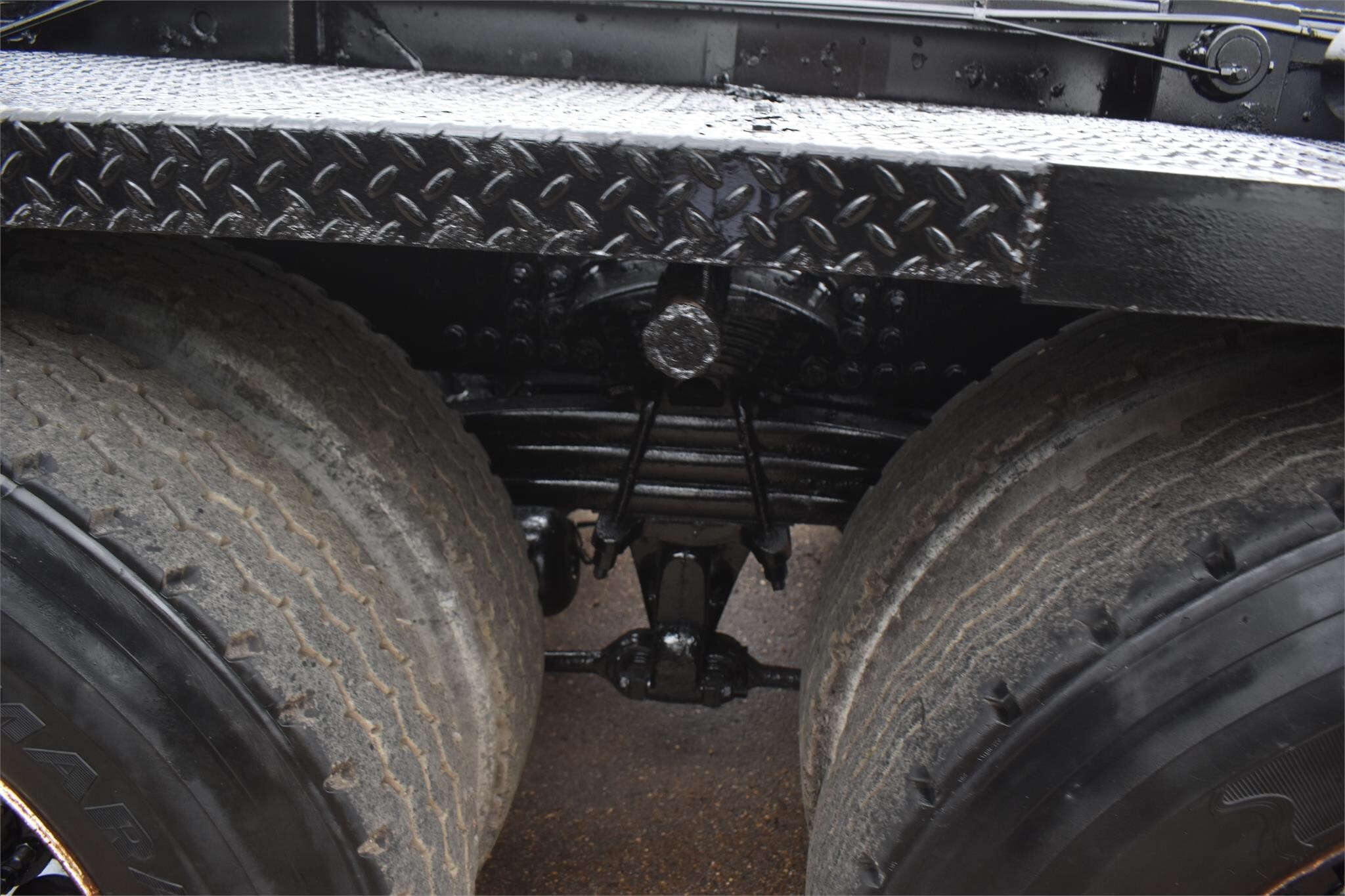 2017 Mack PINNACLE CXU613 Semi Trucks/Trailer