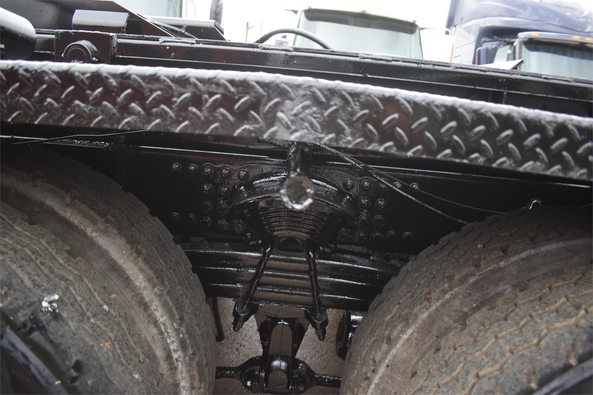 2017 Mack PINNACLE CXU613 Semi Trucks/Trailer