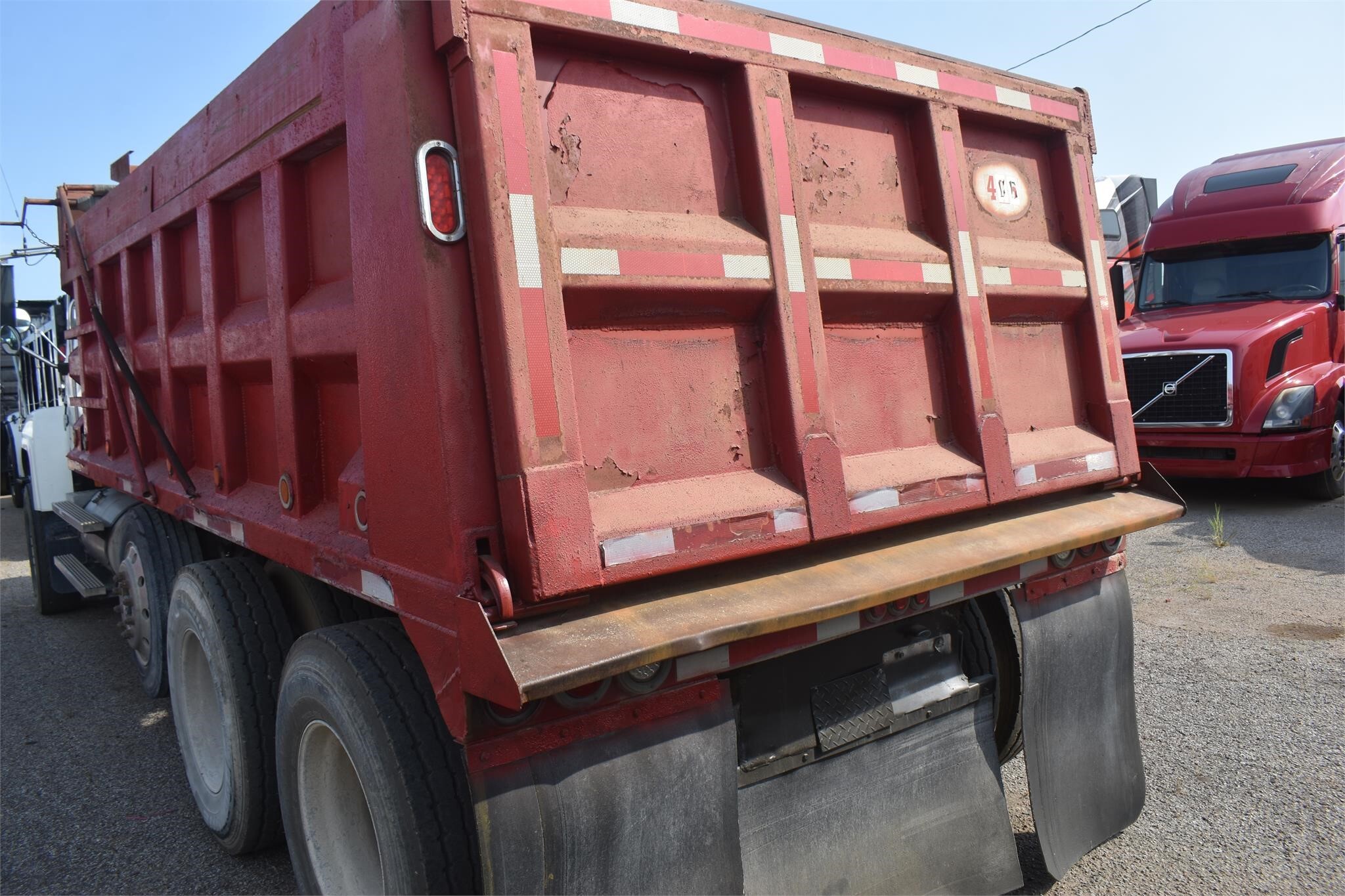 2007 Mack CHN613 Semi Trucks/Trailer