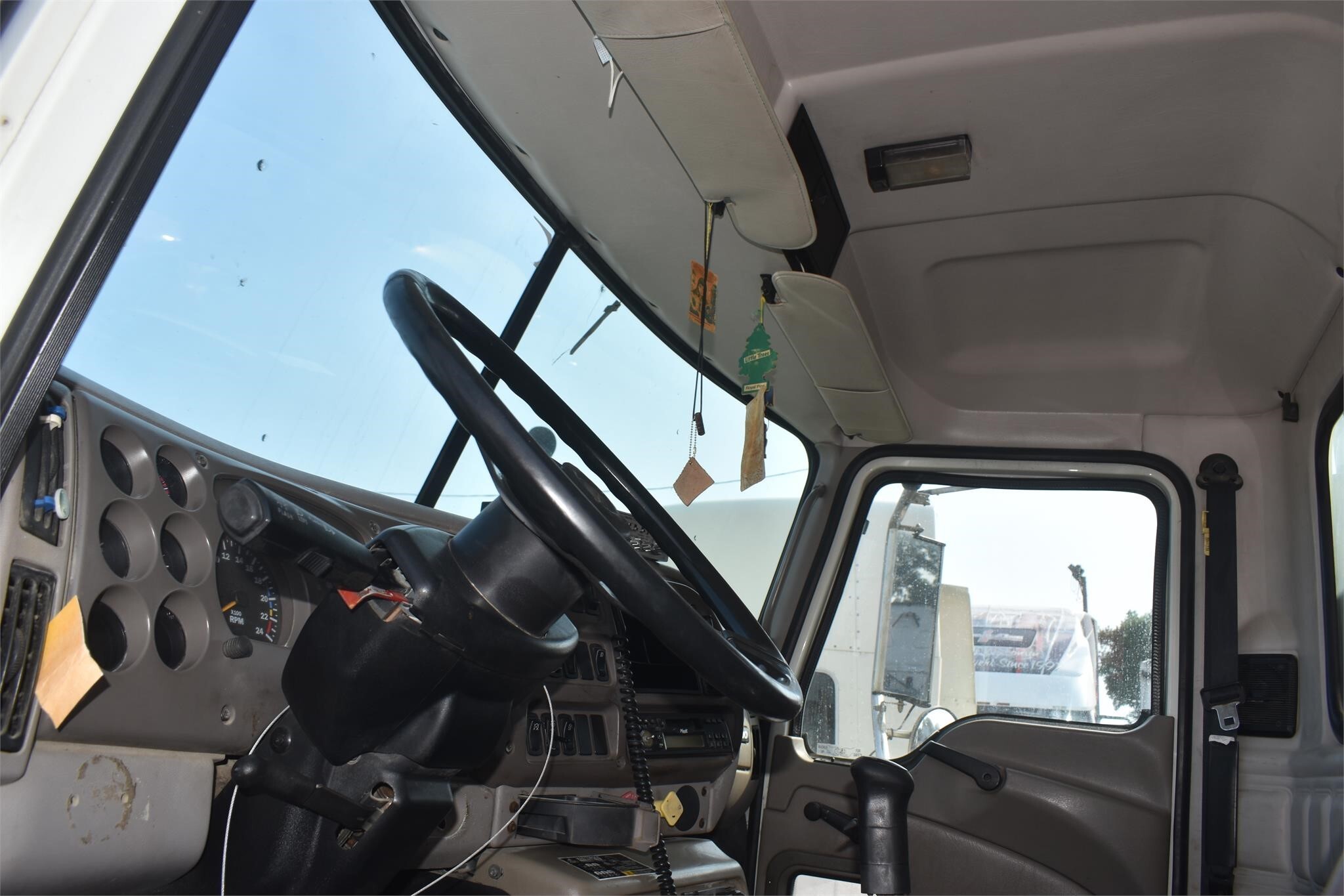 2007 Mack CHN613 Semi Trucks/Trailer