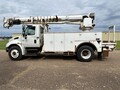 2006 Altec DM47TR Crane