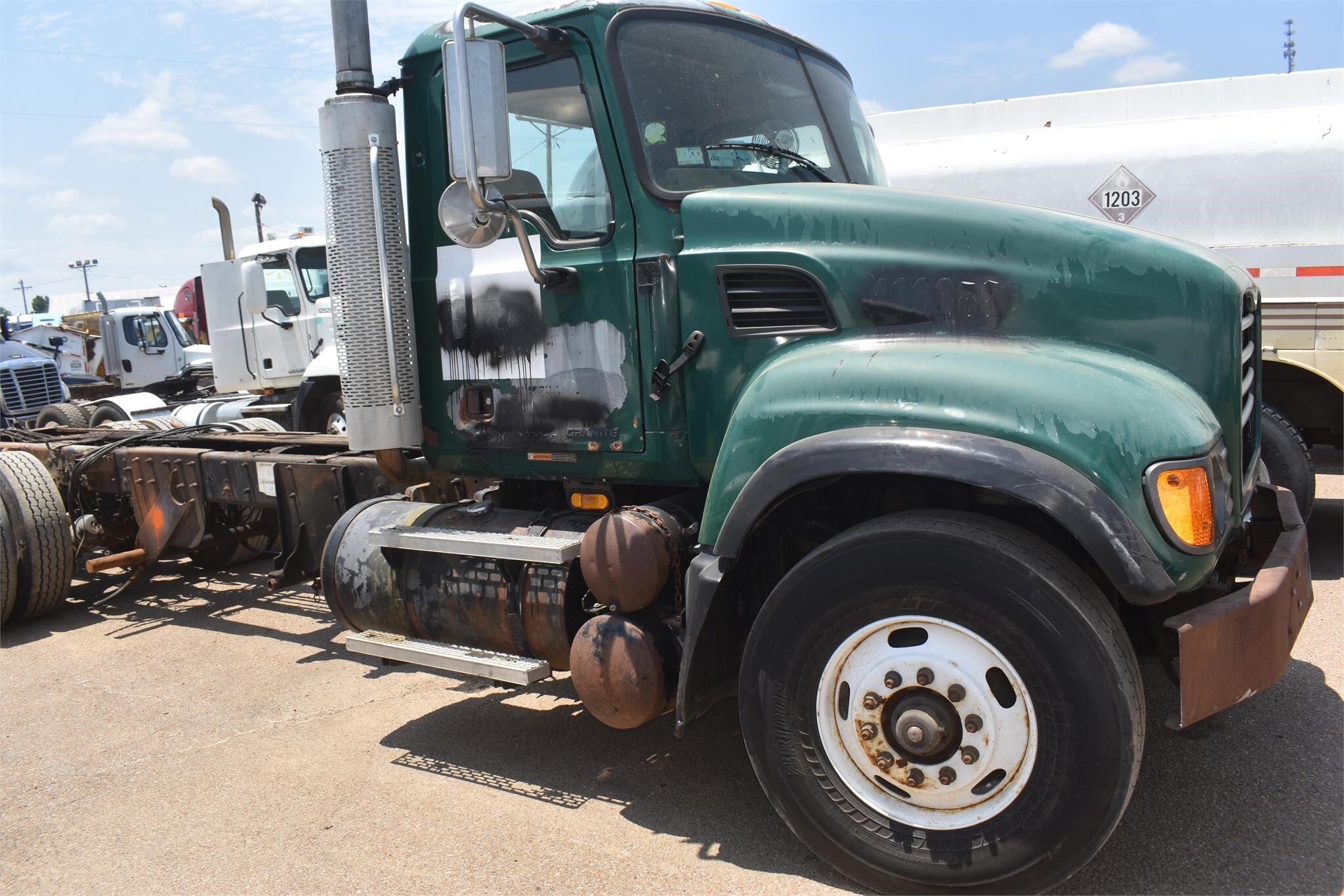 2003 Mack Granite CV713 Dump Trucks/Trailer