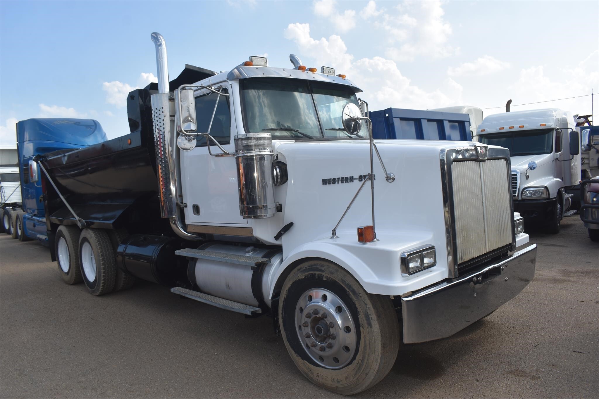 2007 Western Star 4900 Semi Trucks/Trailer