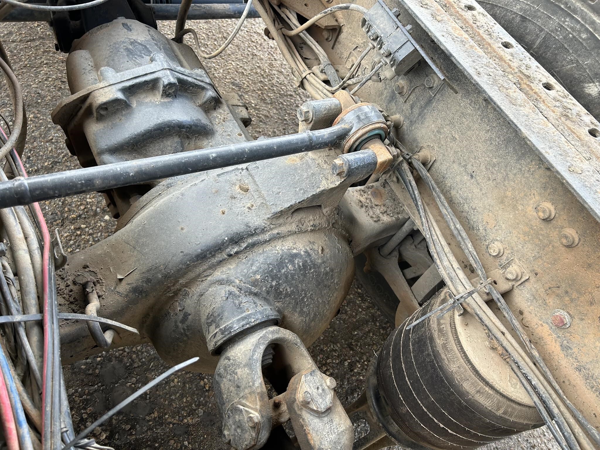 2008 Mack PINNACLE CXU613 Semi Trucks/Trailer