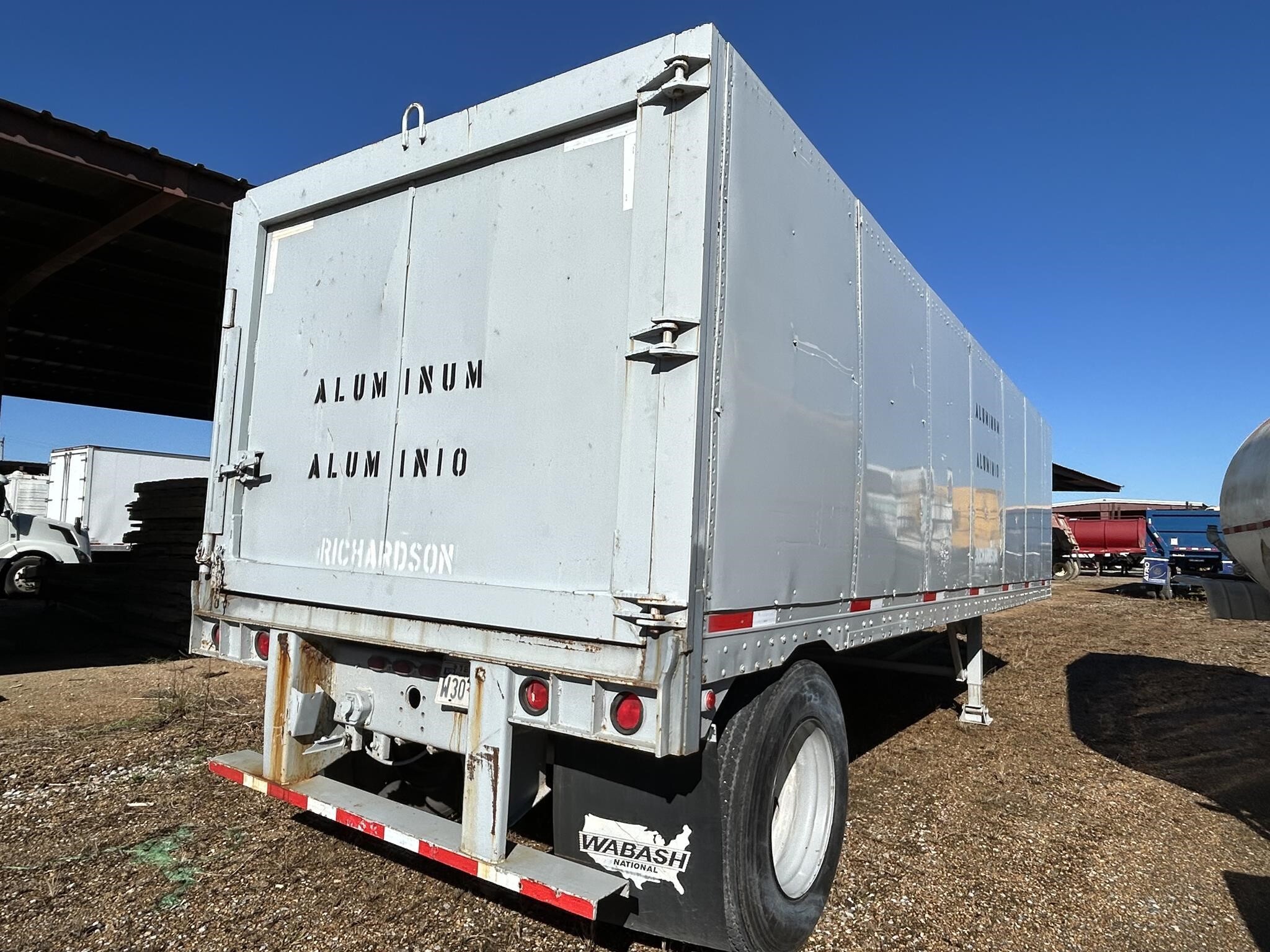 1991 Monon 28 FT OPEN TOP Box Trucks/Trailer