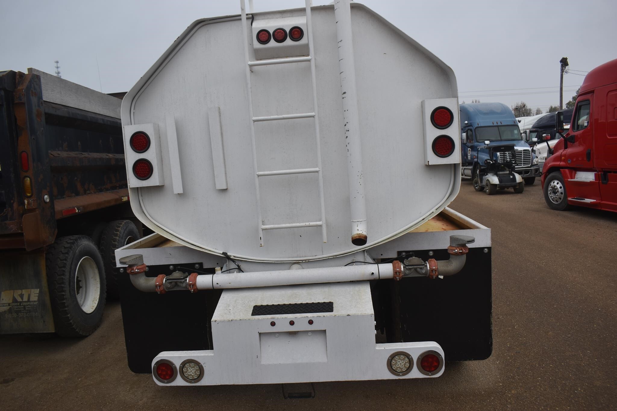 2016 International ProStar Semi Trucks/Trailer