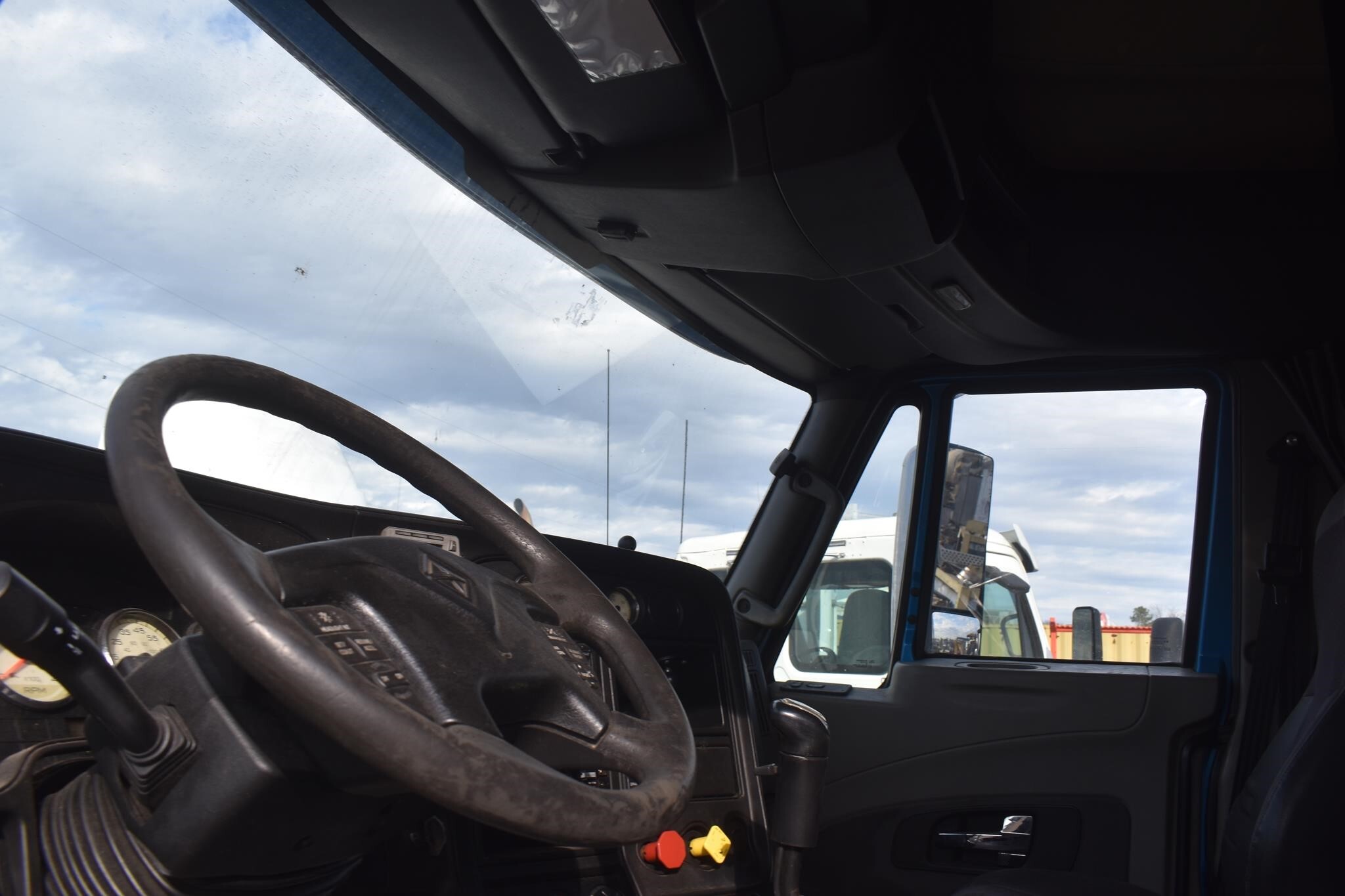 2015 International ProStar Semi Trucks/Trailer