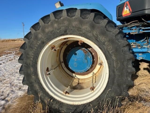 1996 New Holland 9682 Tractor