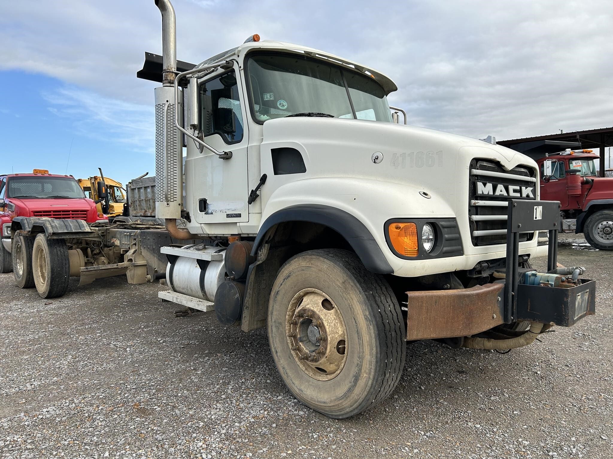2006 Mack Granite CV713 Dump Trucks/Trailer