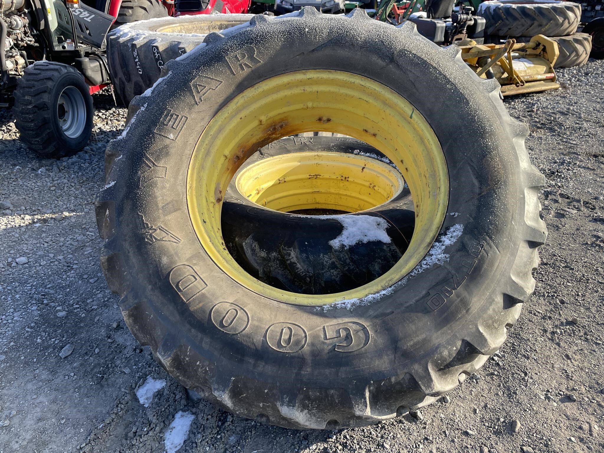  Goodyear 18.4R34 Wheels / Tires / Track