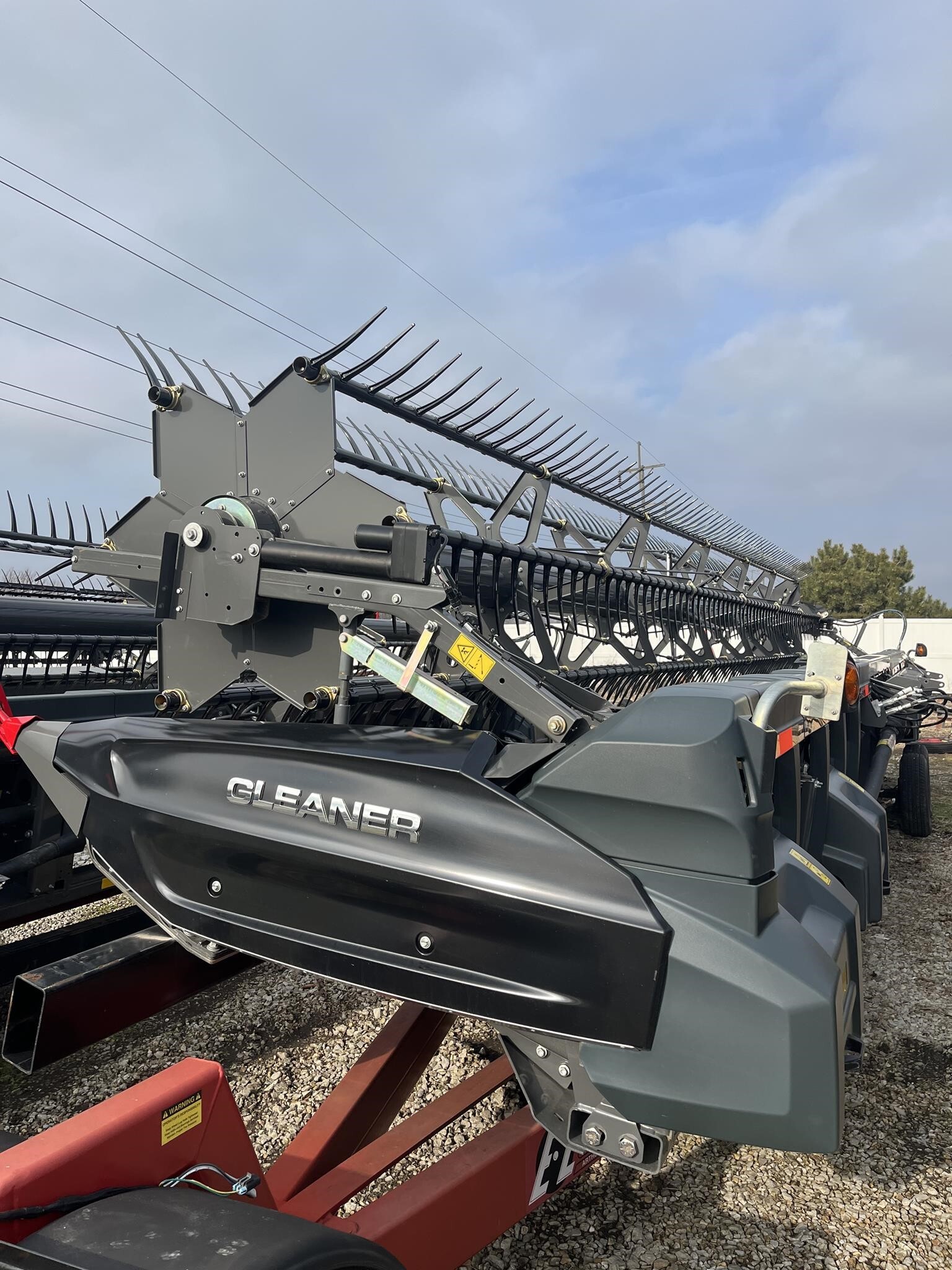 2023 Gleaner 9335 Platform