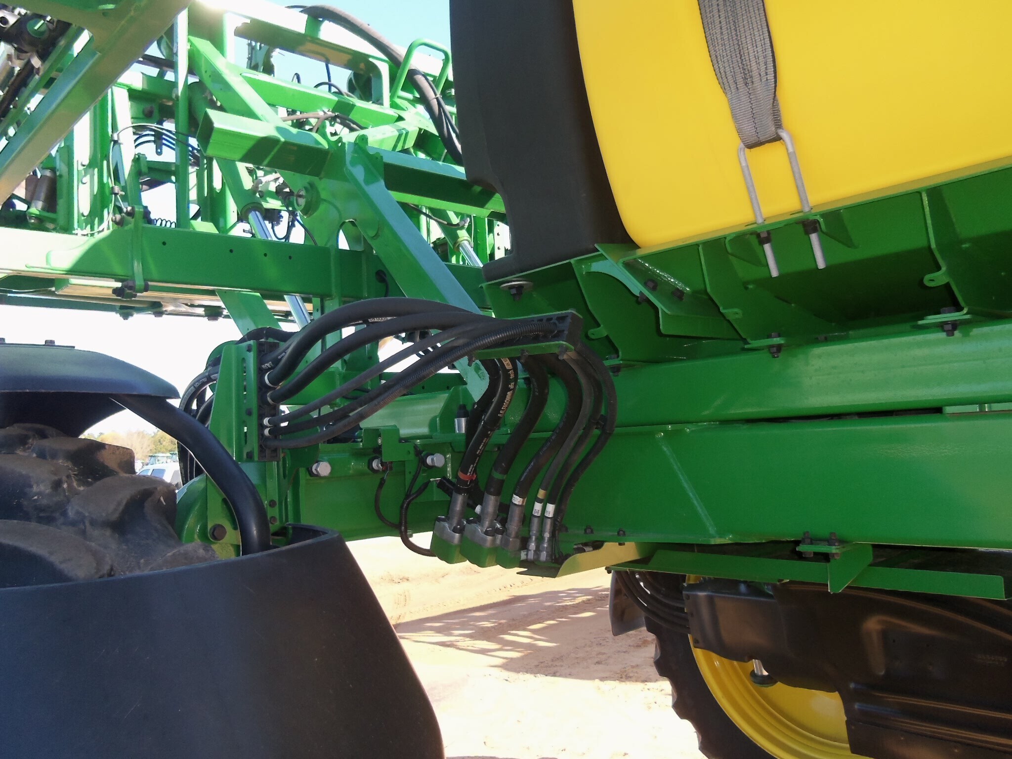 2024 John Deere 408R Self-Propelled Sprayer