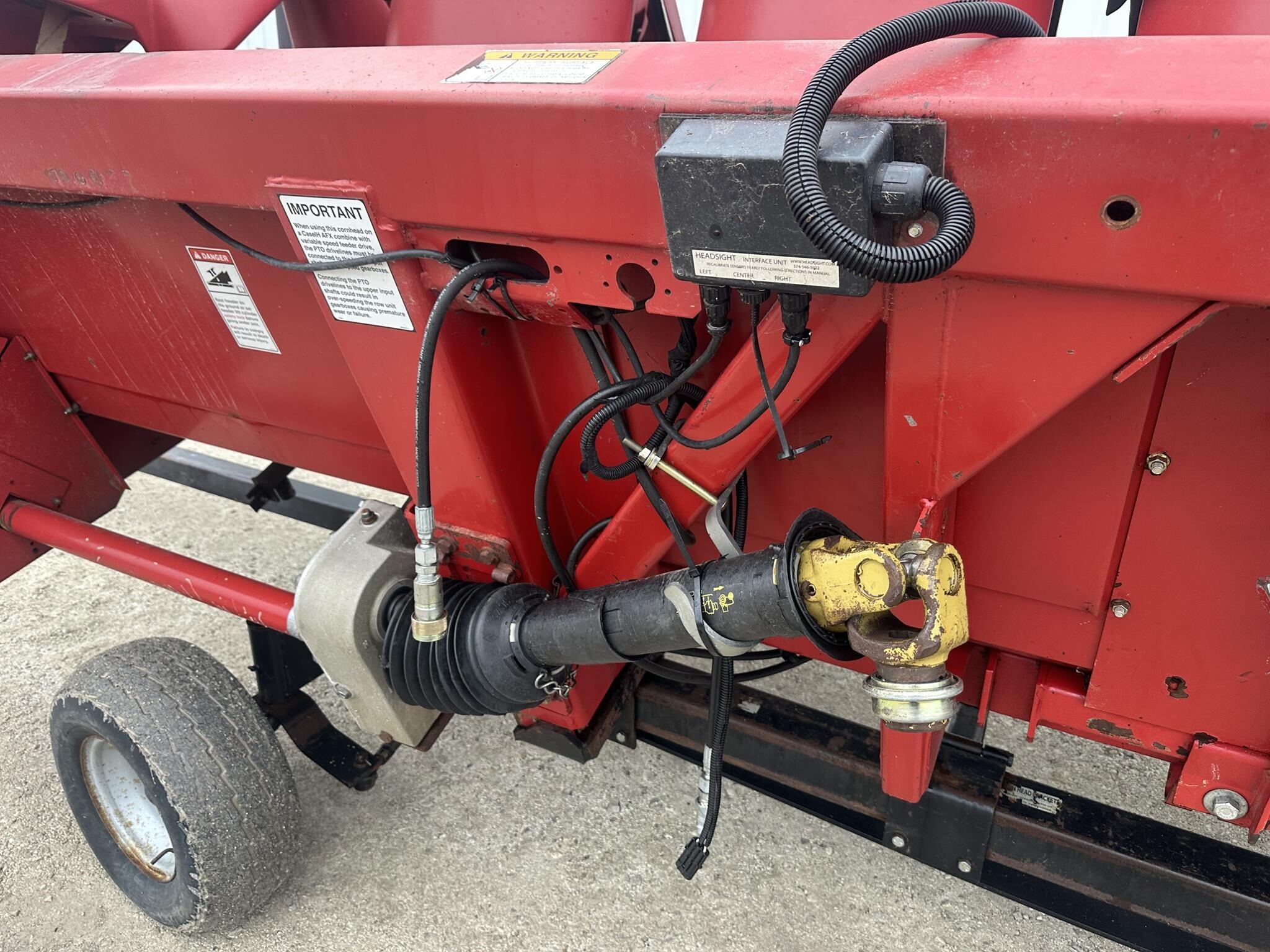  Case IH 2208 Corn Head