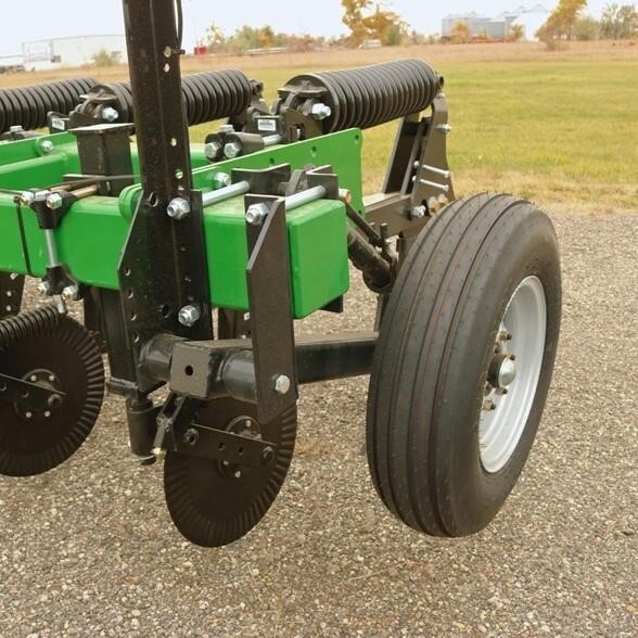 2026 Unverferth Zonebuilder 122 Strip-Till