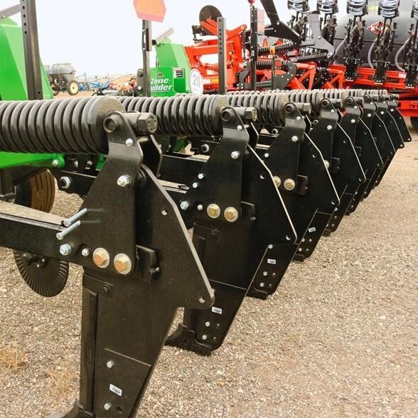 2026 Unverferth Zonebuilder 122 Strip-Till