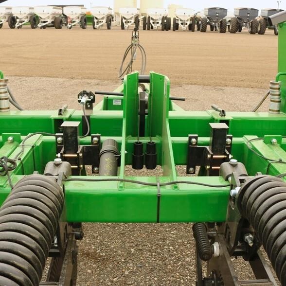 2026 Unverferth Zonebuilder 122 Strip-Till