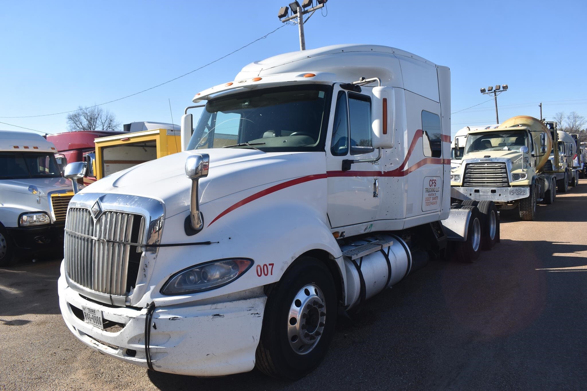 2008 International ProStar Semi Trucks/Trailer