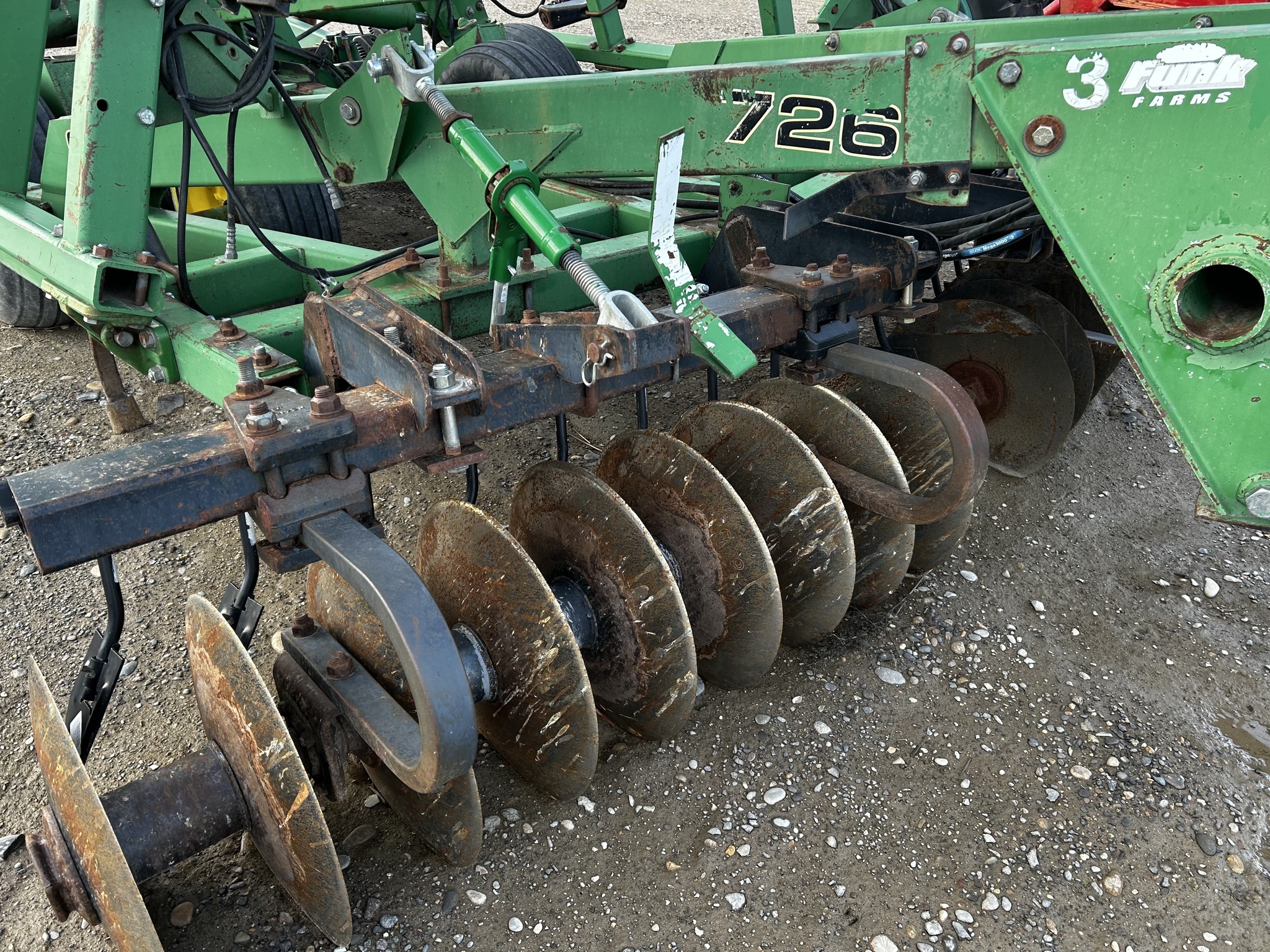  John Deere 726 Soil Finisher