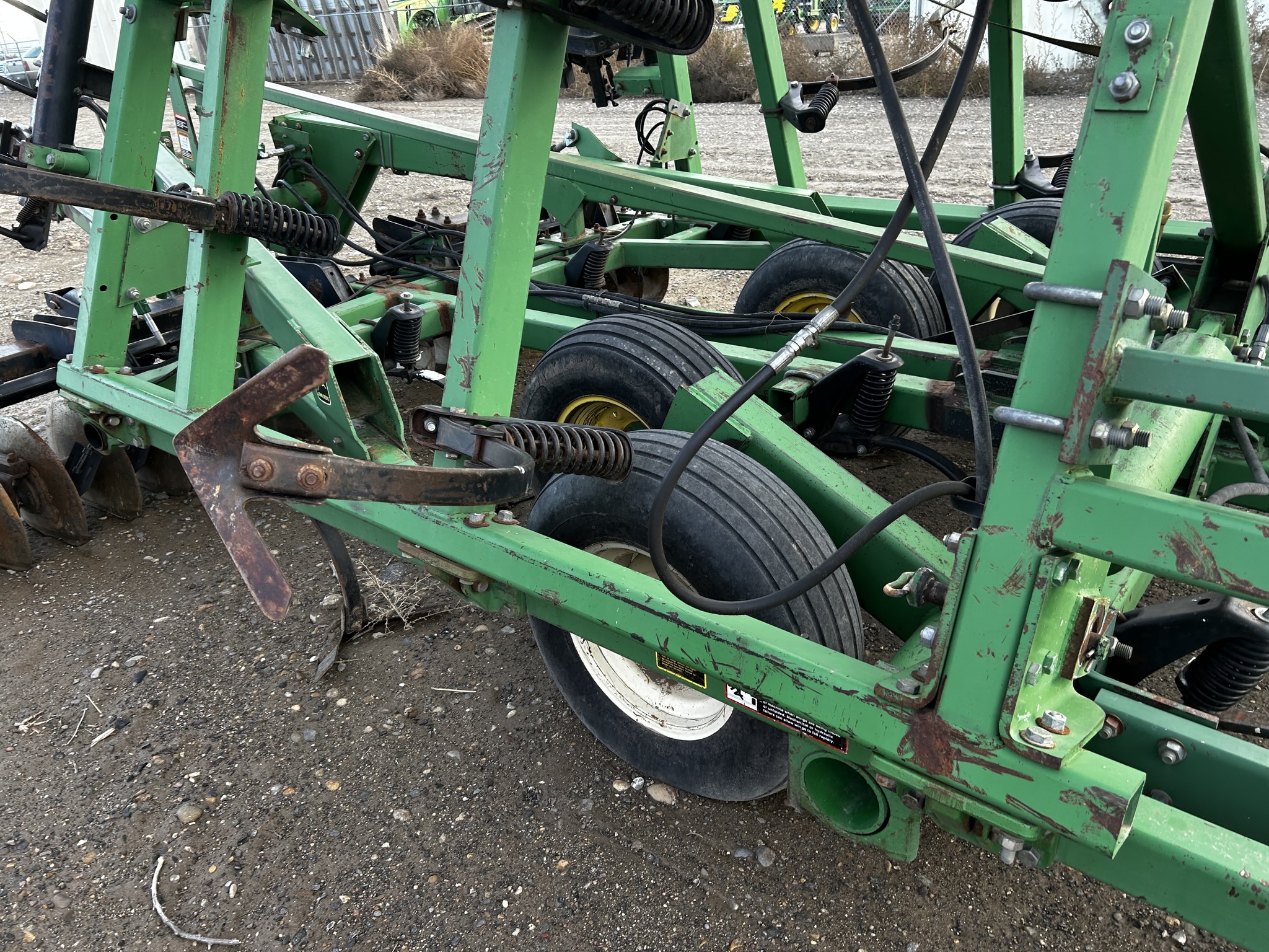  John Deere 726 Soil Finisher