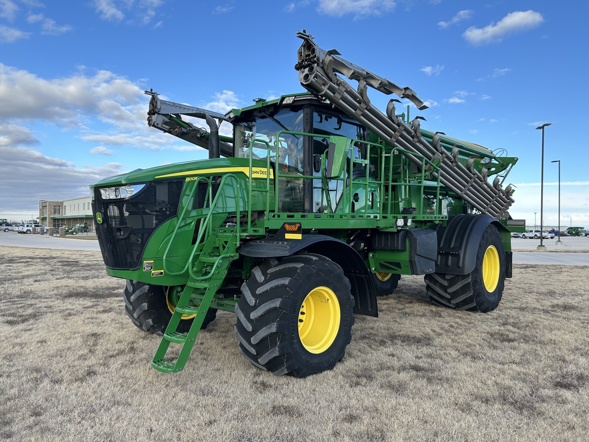 2022 John Deere 800R Self-Propelled Fertilizer Spreader