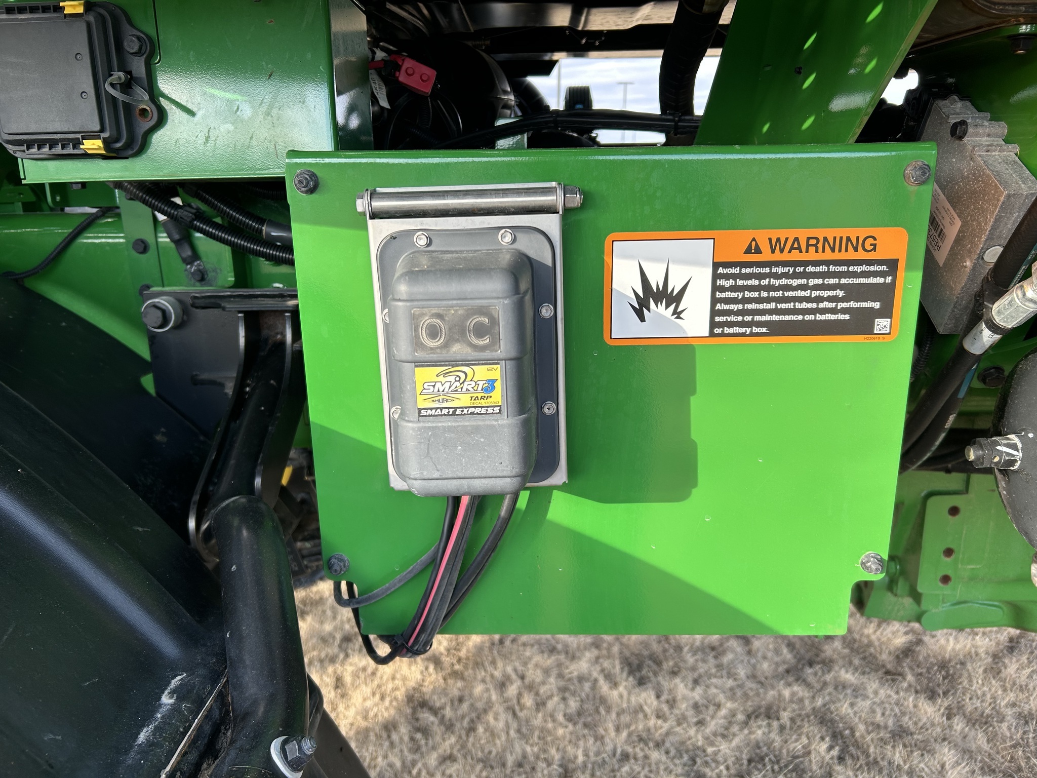2022 John Deere 800R Self-Propelled Fertilizer Spreader