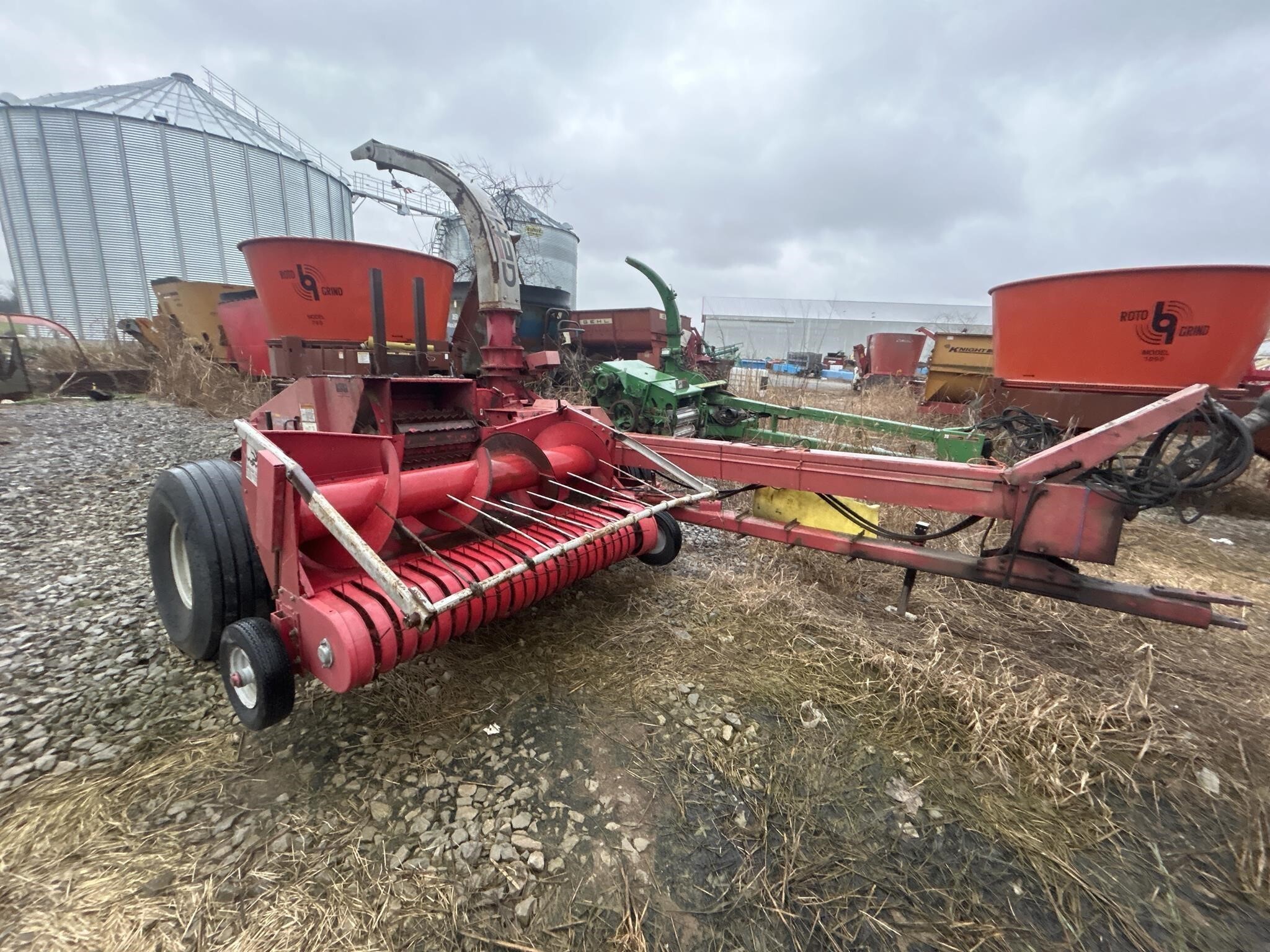 Gehl 1065 Pull-Type Forage Harvester - $Call | Machinery Pete