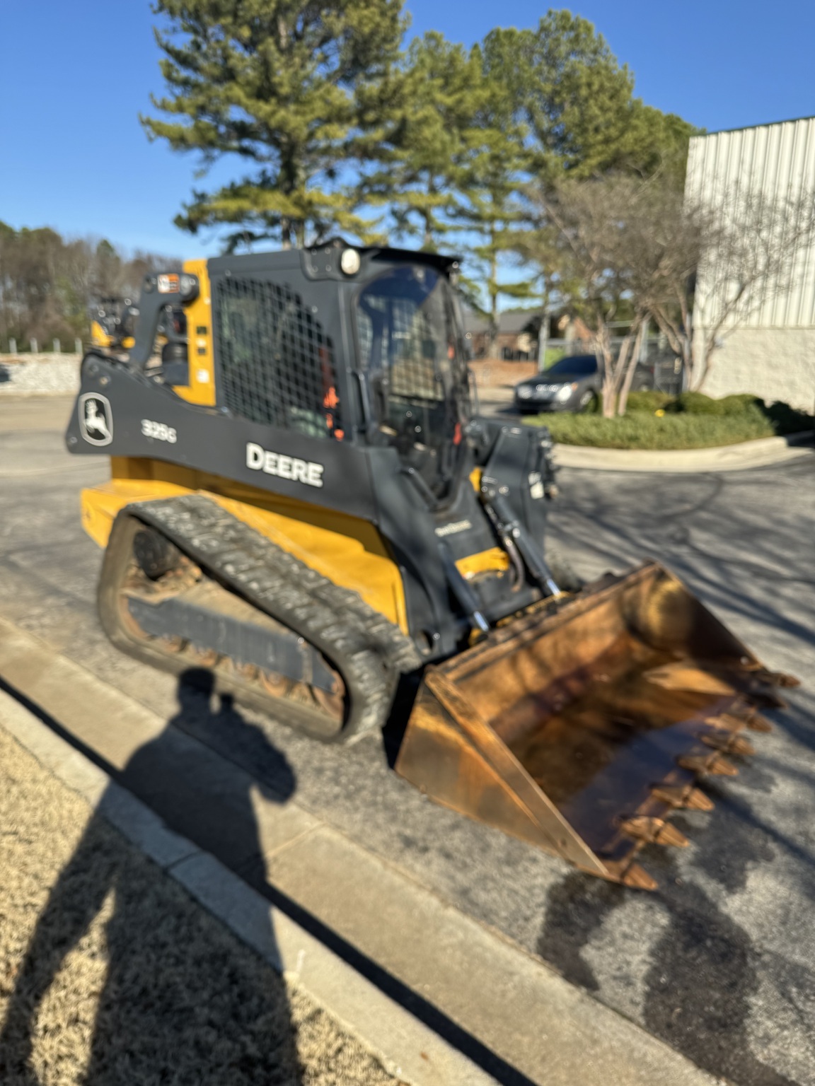 2022 Deere 325G Skid Steer