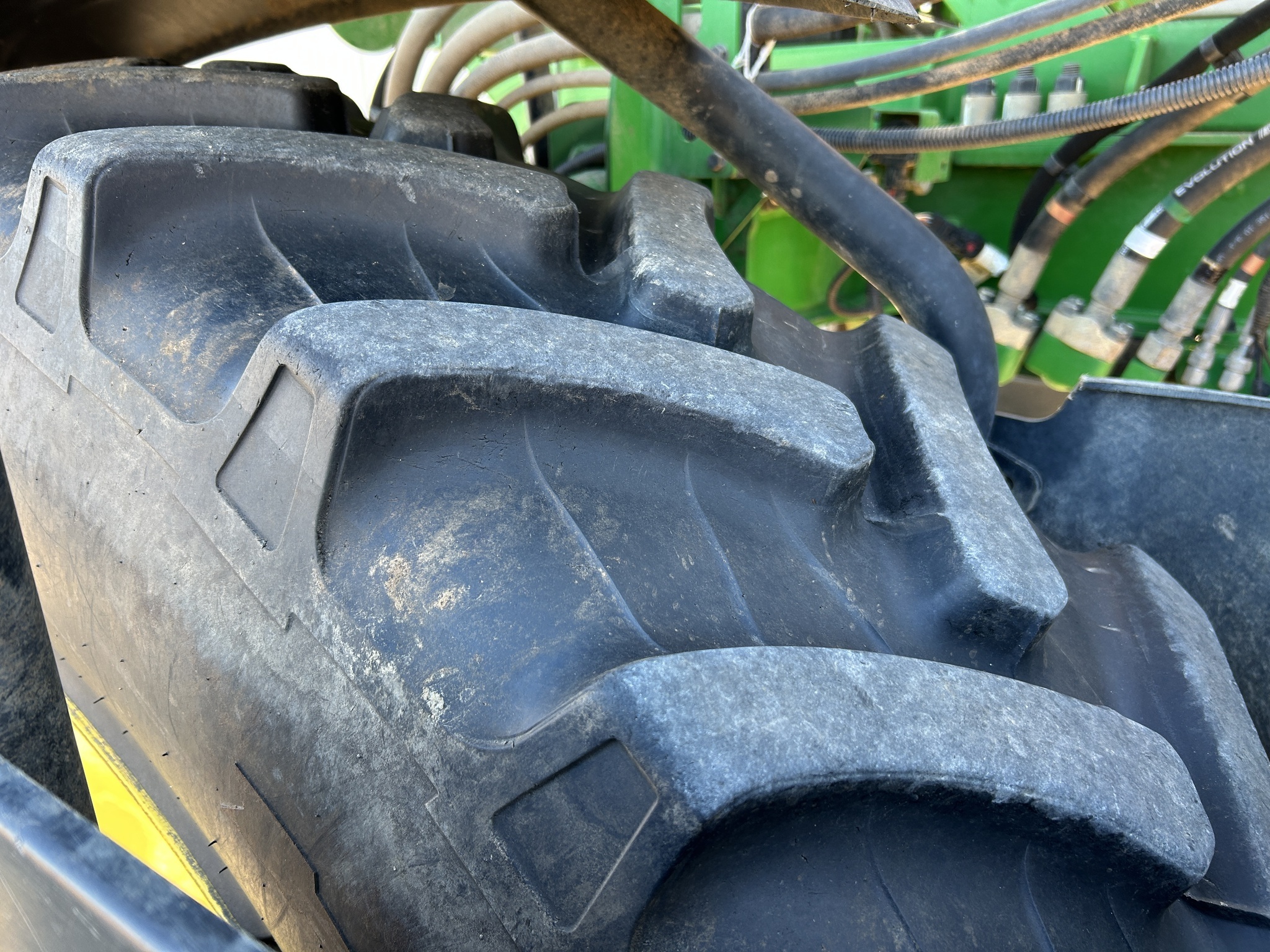 2024 John Deere 408R Self-Propelled Sprayer